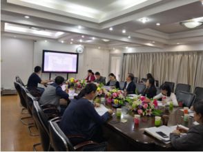 珠海理工香洲校區(qū)藝術(shù)部召開(kāi)專(zhuān)業(yè)教學(xué)標(biāo)準(zhǔn)與課程標(biāo)準(zhǔn)審查會(huì)議